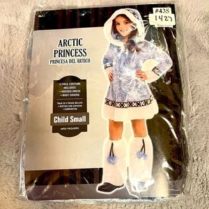 BNWT arctic princess halloween costume for toddler